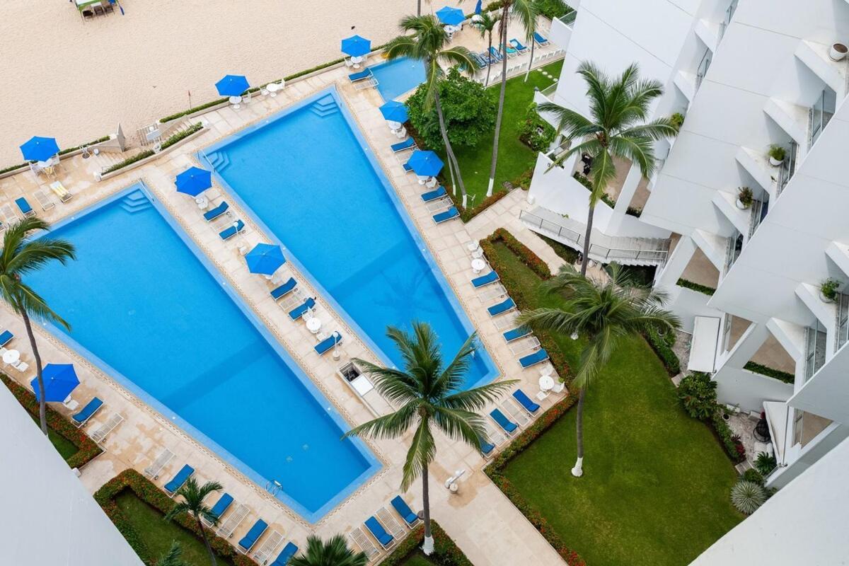 Great Beachfront Condo,11th Floor, Great View! Acapulco